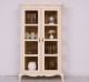 Chic 2-door display case