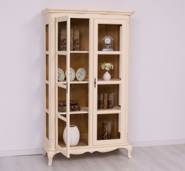 Chic 2-door display case