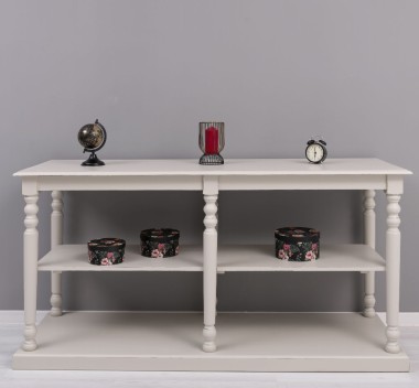 Large console with turned legs, 1 shelf