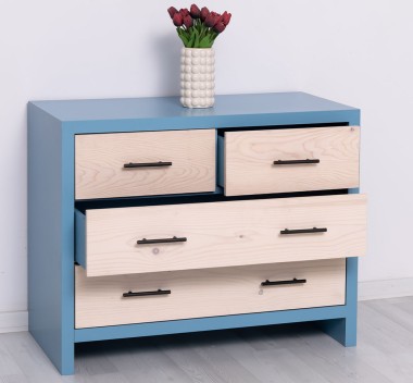 Chest with 4 drawers "Rustic Haven"