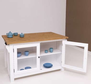 Kitchen island with 2 doors