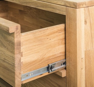 Chest of three drawers Wild Oak, drawers on metal rails