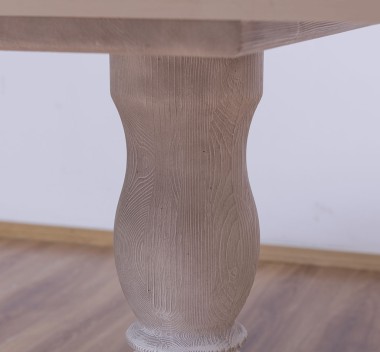 Table with central leg 120x120cm + 1 extension