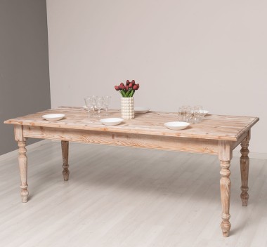 Dining table with turned legs 160x90cm