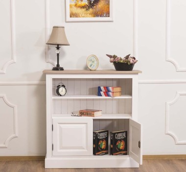 Medium bookcase with 2 doors, 1 shelf, oak top