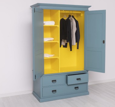 Wardrobe with 2 doors and 3 drawers