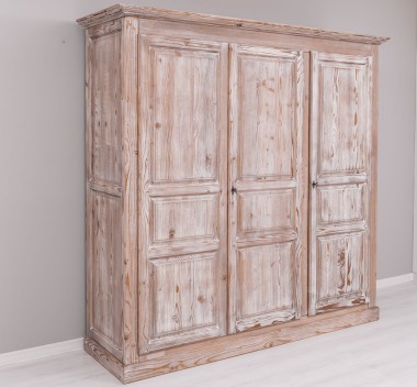 Detachable cabinet with 3 doors