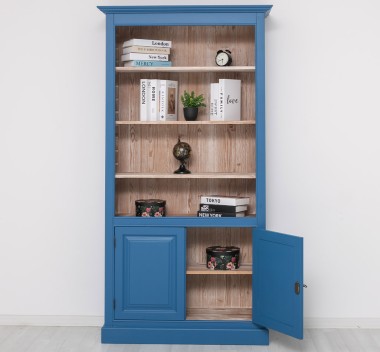 Bookcase with 2 doors