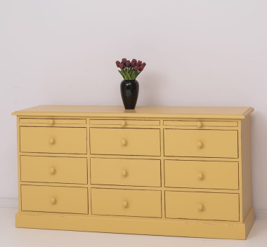 Chest of drawers with 9 drawers