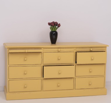 Chest of drawers with 9 drawers