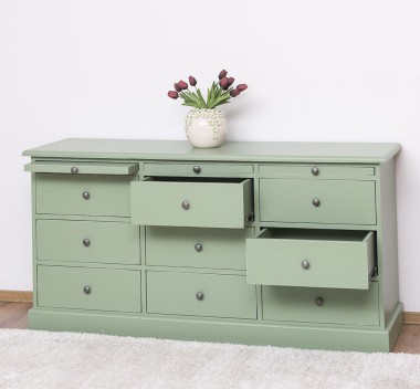 Chest of drawers with 9 drawers