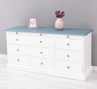 Chest of drawers with 9 drawers