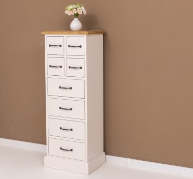 Narrow chest of drawers with 8 drawers