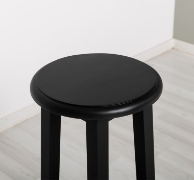 Bar stool with round top