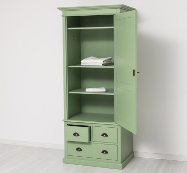 Wardrobe with 3 drawers