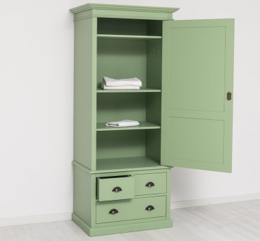 Wardrobe with 3 drawers