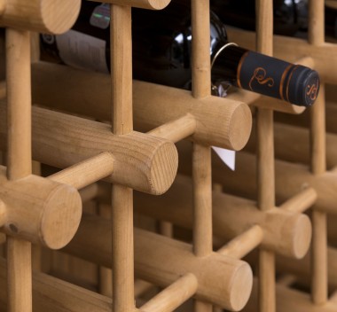 Wine rack with 2 drawers